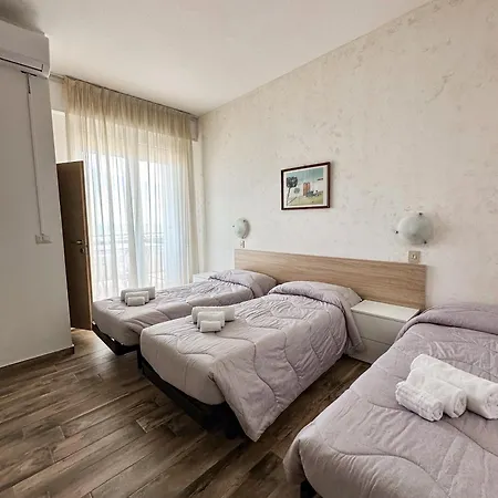 Hotel Re Leone Rimini Exterior photo